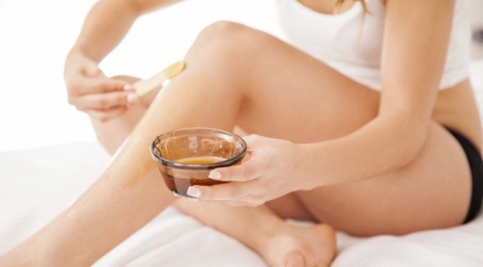 Epilare cu ceară ca la salon -Cum să te bucuri de epilarea cu ceara epilarea cu ceara
